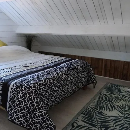 Vakantiehuis L Escale Jardin