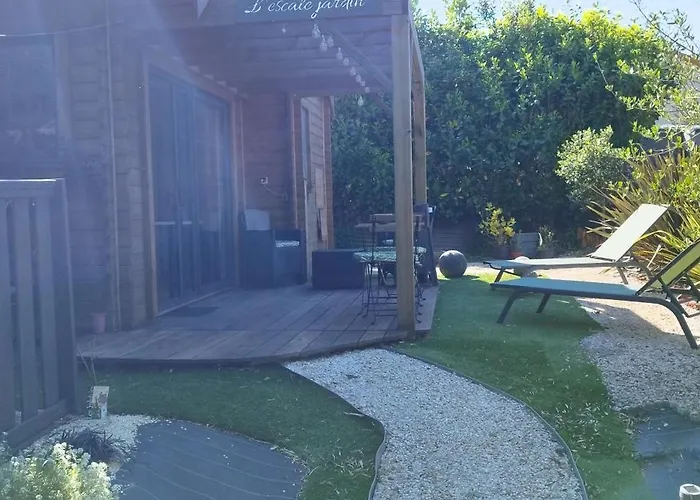 L Escale Jardin Сasa de vacaciones